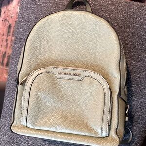 Medium Michael kors double pocket backpack in sage